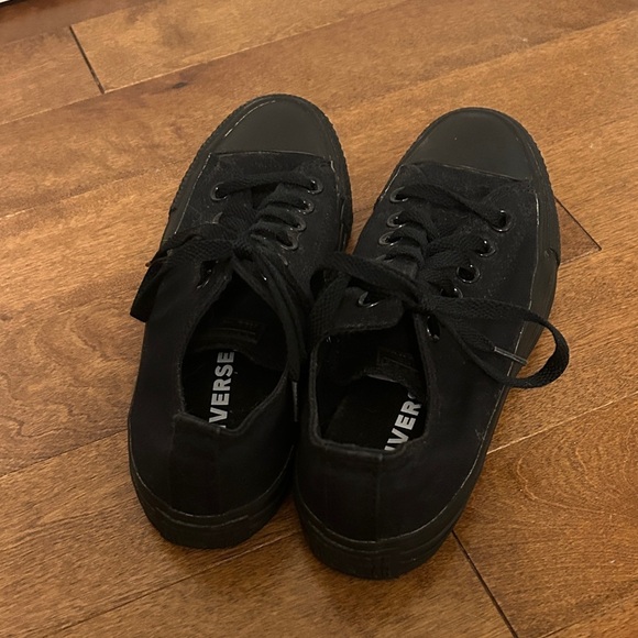 Classic Black Converse Sneakers, women’s 6.5 - Picture 3 of 8